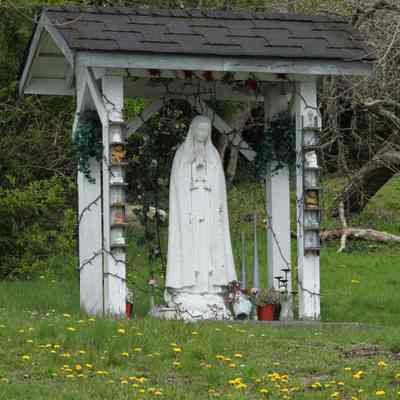 4096 - 32 - TWN Church Statuary IMG_2035.JPG