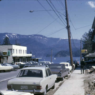 Gallant first apts under construction 1970s