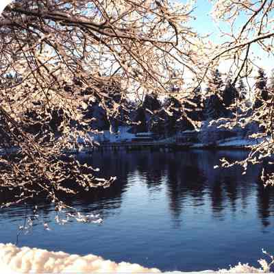 3148 - Deep Cove, Yacht Club, Kayak, snow 1990s.tif