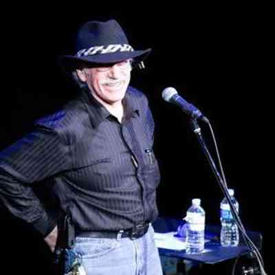 4772 - Michael Smith, First Impressions Theatre at microphone, 2011