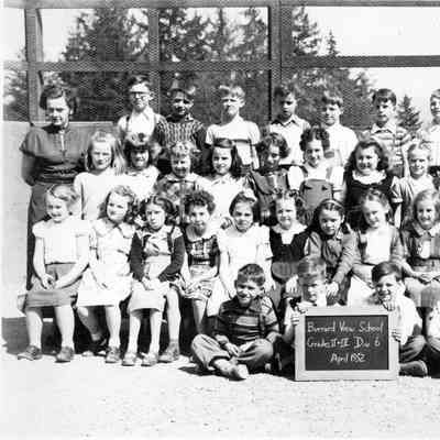 Burrard View School Grades 2 & 3, Div 6 - Apr 1952