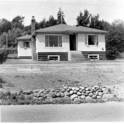 4013 - Roberge first home - 1103 DC Road, 1957-2.tif