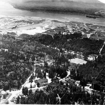 Aerial shot -Riverside Dr, Maplewood 1950