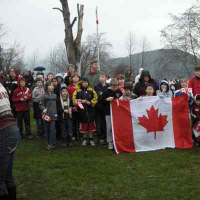 3986 - Michael Boughen at Olympic Torch Relay.tif