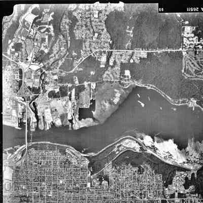 3130 - 2nd Narrows, CNR Bridge, Windsor Park S, 1984.tif