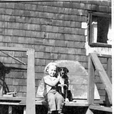 3706 - Girl with dog.tif