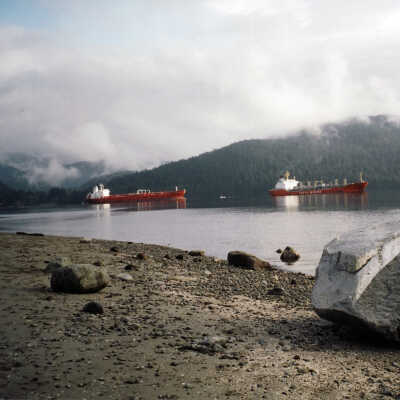 Cates Park, freighters - Nov 2004