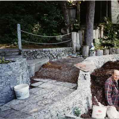 3826 - Lloyd building walls using granite chips.tif
