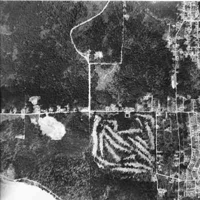 Aero survey 56042-29 - Keith Rd-Seymour Golf Course-Fairway, 1956