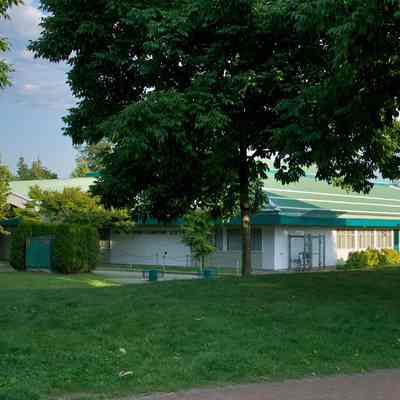 Dorothy Lynas Elementary School - 5 pics