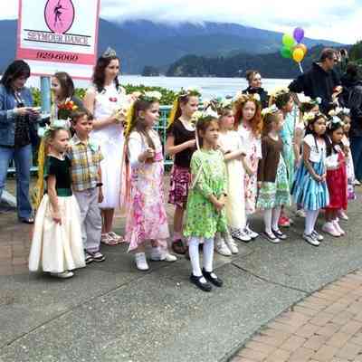 4967 - Deep Cove May Day 01 April 2010 027.jpg