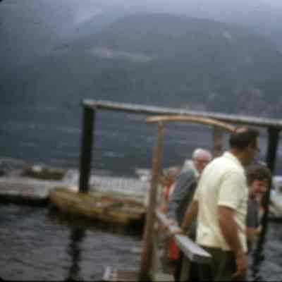 2525 - group on wharf.tif