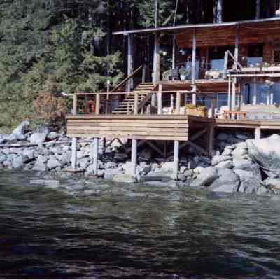 3778 - Helga & Lloyd's, c1990.tif