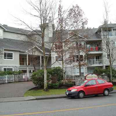 3925 - Parkgate Place DSC03356.JPG
