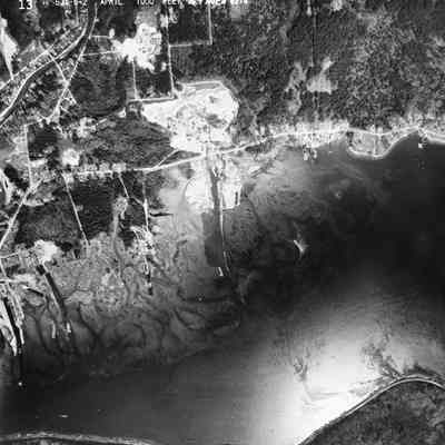 13 - Maplewood industrial area, mudflats, Snake Hill, 1953