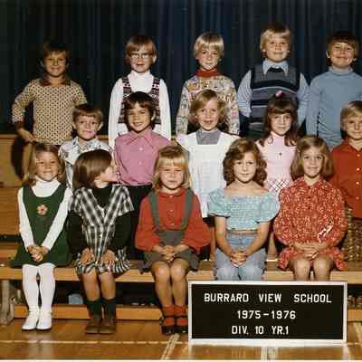 Burrard View School Div 10, Yr 1, 1975-76