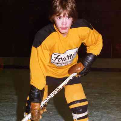 4908 - Hockey player.tif
