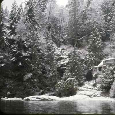 3640 - Cottage, snow, in Jan 1962.tif