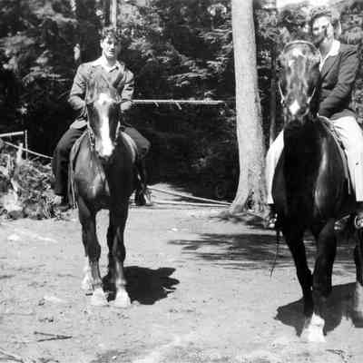 4833 - Two horse riders 1945.tif