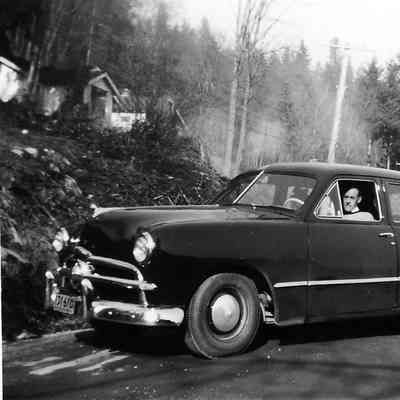 3268 - Gwynn Jenkins' Ford c1950s.tif