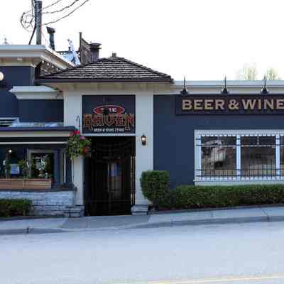 4321 - Raven Pub Wine & Beer Store IMG_2293.tif 2 pics