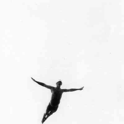3749 - Dutch Oostwouder diving from wharf 1958c.tif
