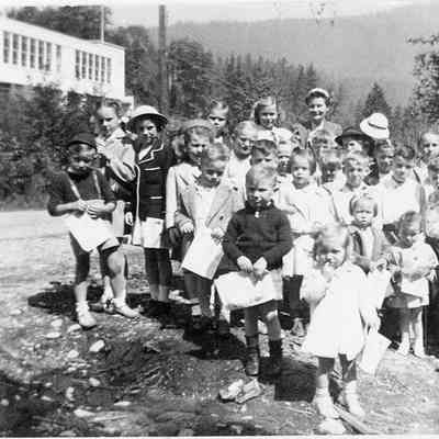 Kids at St Simons - Burrard View School in back, 1949