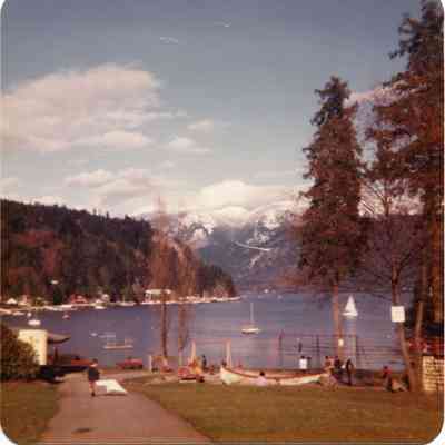 4747 - Deep Cove 1975.tif