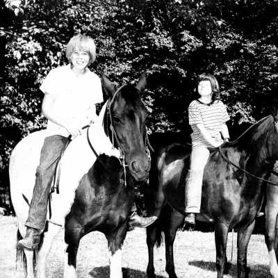 Lattin brothers on horses