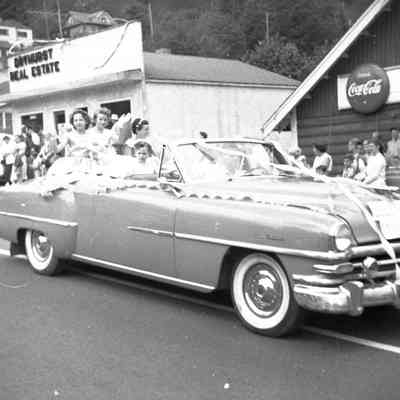 4959 - May Day 1957 AP_BW_038_10.jpg