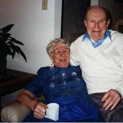 3786 - Helga & Lloyd.tif