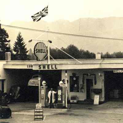 4003 - Shell Service Station Deep Cove 1953 - 1 and back.tif