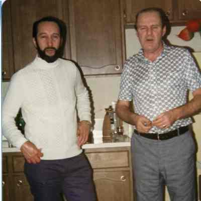 3787 - Walter Haines and Dad.tif