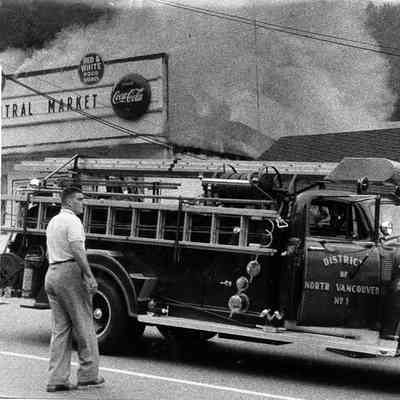Fire Truck at Central Market in Deep Cove, fire