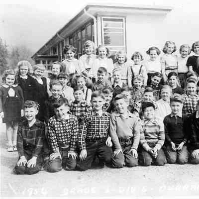 Burrard View School - Grade 3 Div 6, 1954