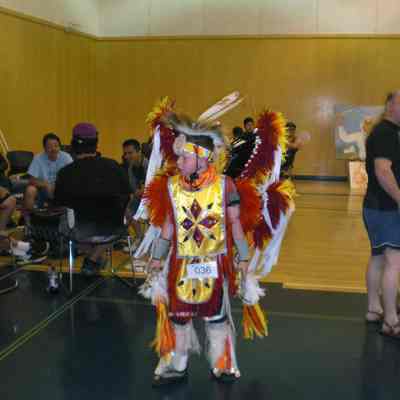3385 - Young boy dancer in traditional dancing outfit CIMG0116.JPG