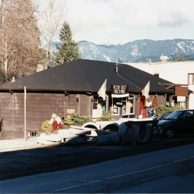 Gallant - Building still up - March 1990