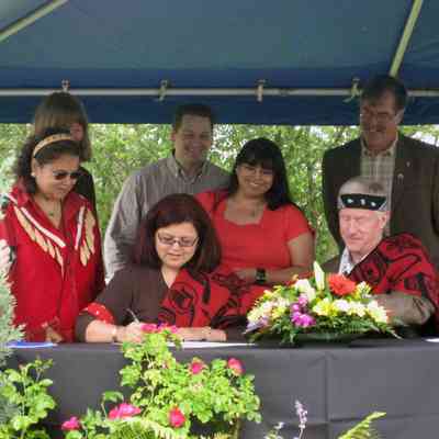 4690 - CatesPark_Protocol_Signing_2007_206.jpg