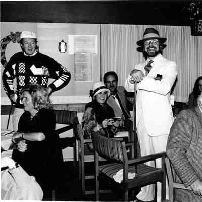 4141 - DCCS Murder Mystery fundraiser at old Savoury 1992c.tif