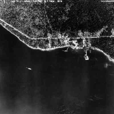 05 - Dolarton Hwy, McKenzie Barge, Matsumoto Shipyard, 1953