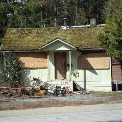 3077 - 09 - Parkway demolished house DSC01718.JPG