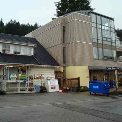 4051 - Panorama Market, new Pavlik Bldg , 2008
