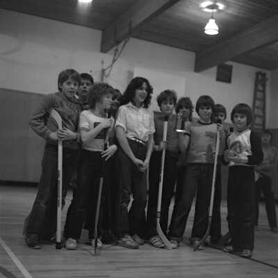 BVS Floor Hockey Team Award Feb 81