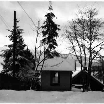 4796 - Dollar Mill Pay Office