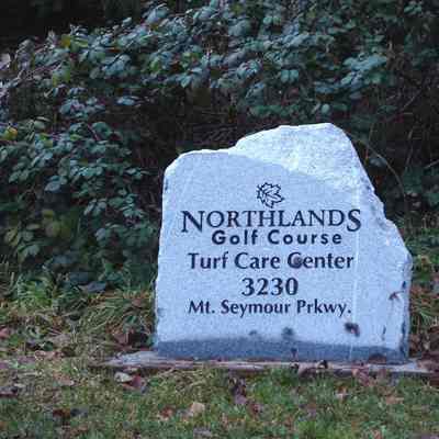 3942 - Northlands Golf Turf Centre marker DSC03357.JPG