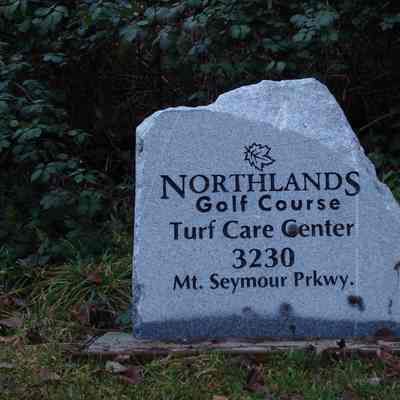 3943 - Northlands Golf Centre marker DSC03358.JPG