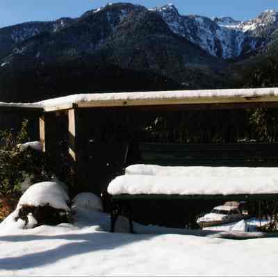 3815 - snow on bench.tif