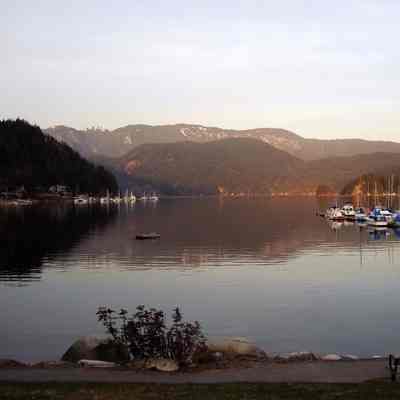 2551 - Deep Cove sunny morning DSC01686.tif
