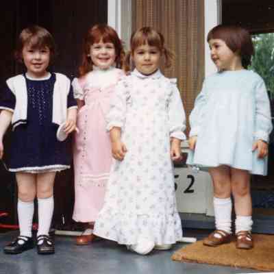 4915 - Girls in party dresses.tif