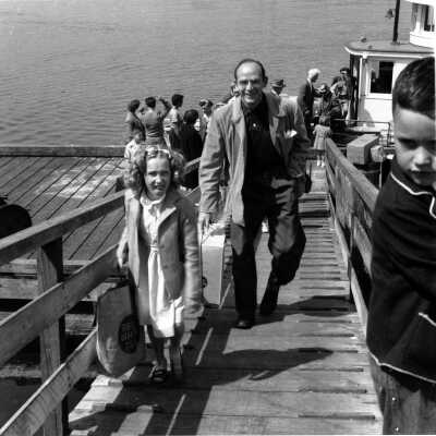 People returning from picnic at Belcarra on Ferry, Gov't wharf Deep Cove